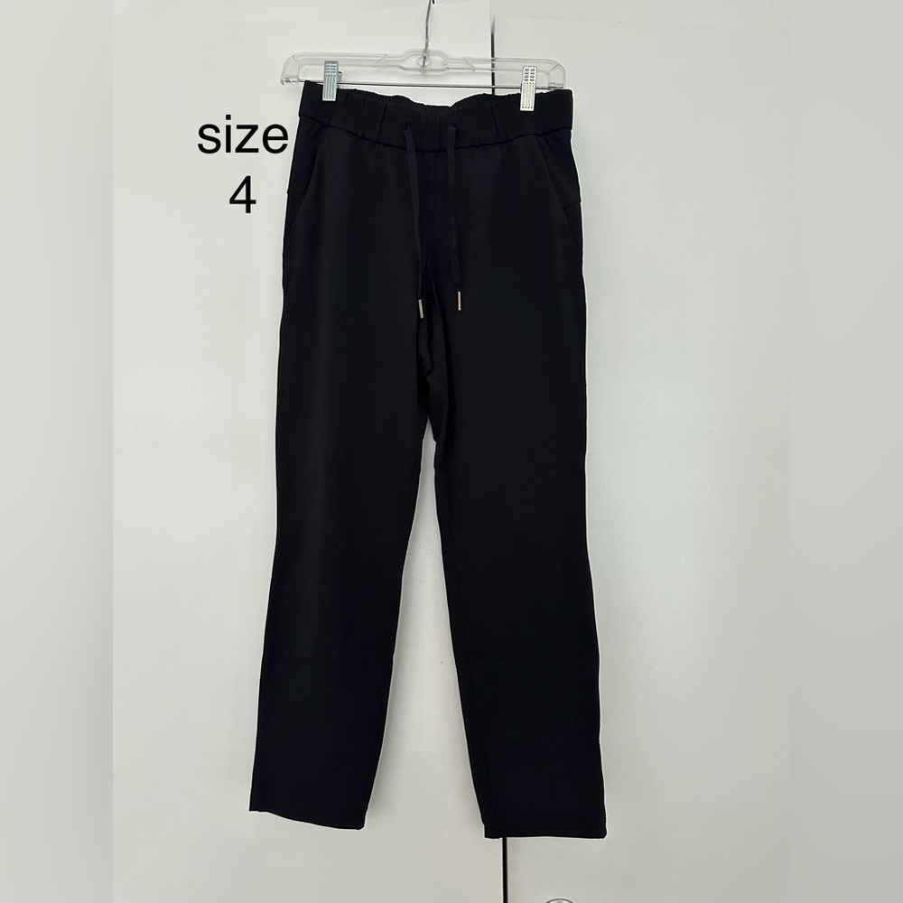 LULULEMON BLACK STRETCH HIGH-RISE JOGGER- SIZE4